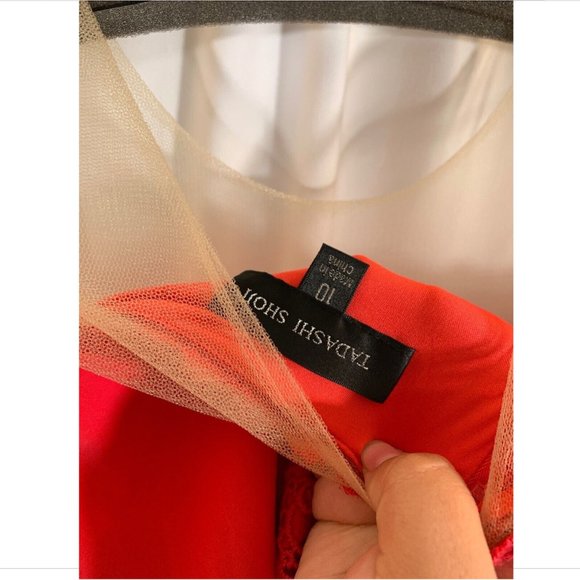 NEW $428 Tadashi Shoji Karlie Off-Shoulder Crepe Gown‎ Red [SZ 10 ] - Picture 10 of 11